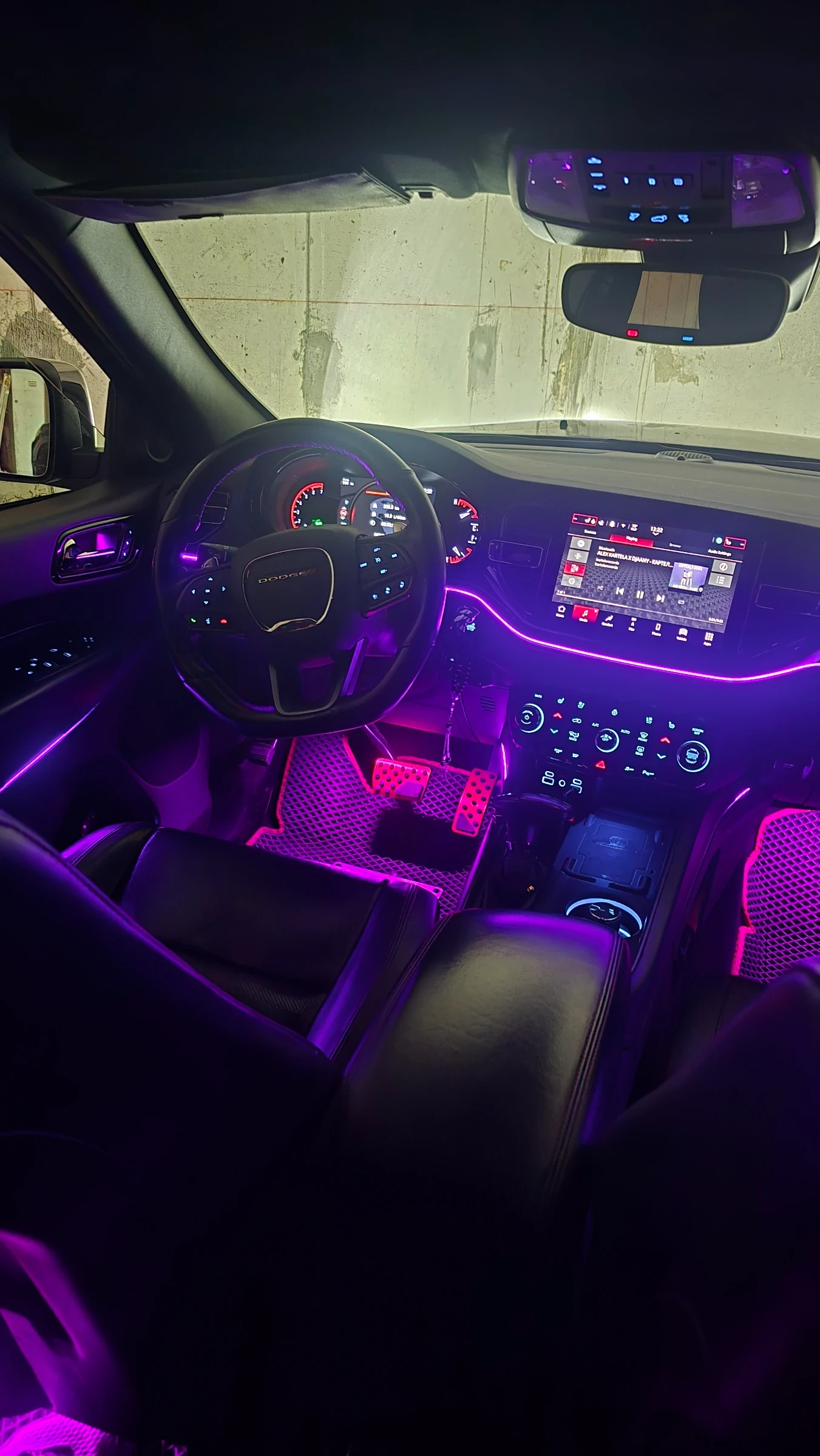 Dodge Durango RT 5.7 HEMMI, снимка 16 - Автомобили и джипове - 55427242
