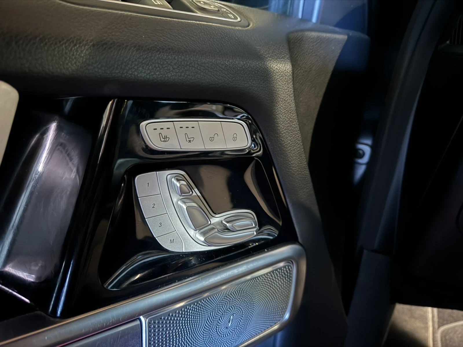 Mercedes-Benz G 63 AMG 3D BUR* DIST* MAGNO* 360* , снимка 12 - Автомобили и джипове - 53803975