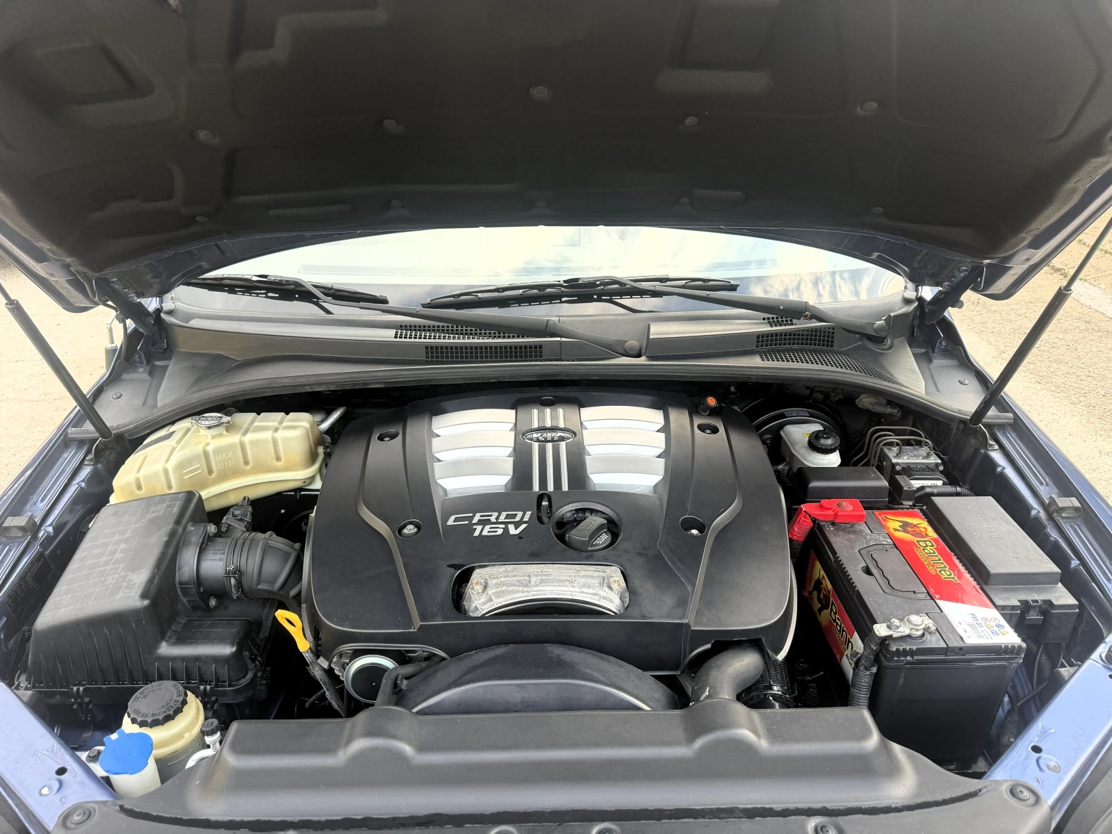 Kia Sorento 2.5 CRDI 140 к.с., снимка 14 - Автомобили и джипове - 54326762