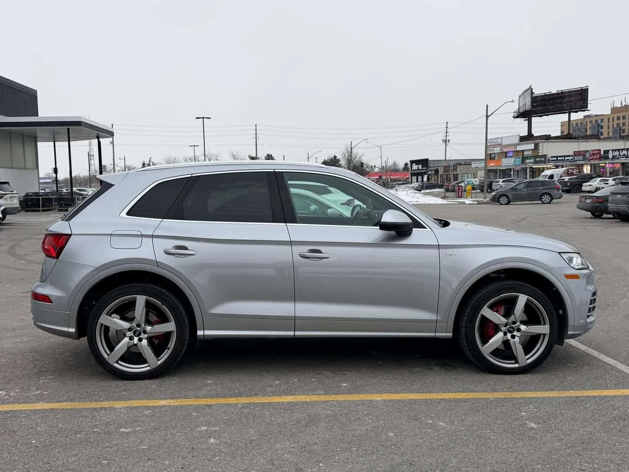 Audi SQ5 * CARFAX * ЦЕНА ДО БГ, снимка 5 - Автомобили и джипове - 54779035