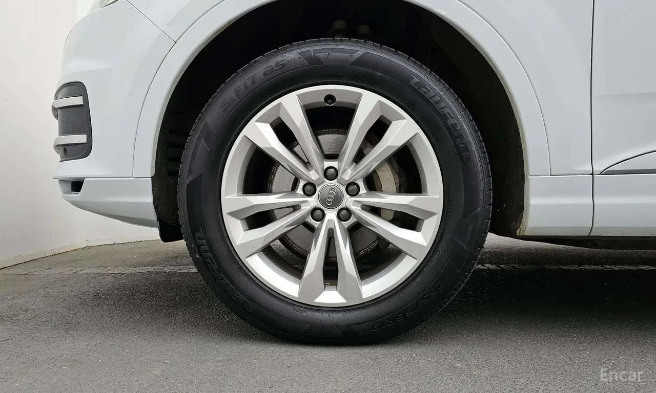 Audi Q7 TFSI quattro | КОЖА | ПАНОРАМА | КАМЕРА | , снимка 5 - Автомобили и джипове - 54966708
