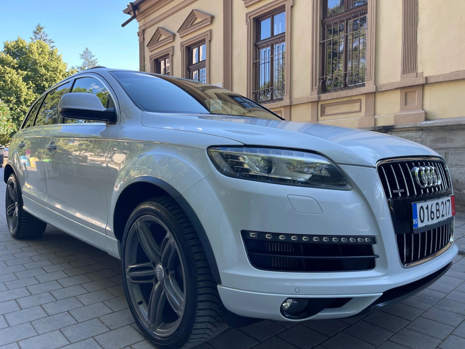 Audi Q7 4.2TDI#340KC#8ZF#FULL MAXX#КАТО НОВ!, снимка 4 - Автомобили и джипове - 55054660