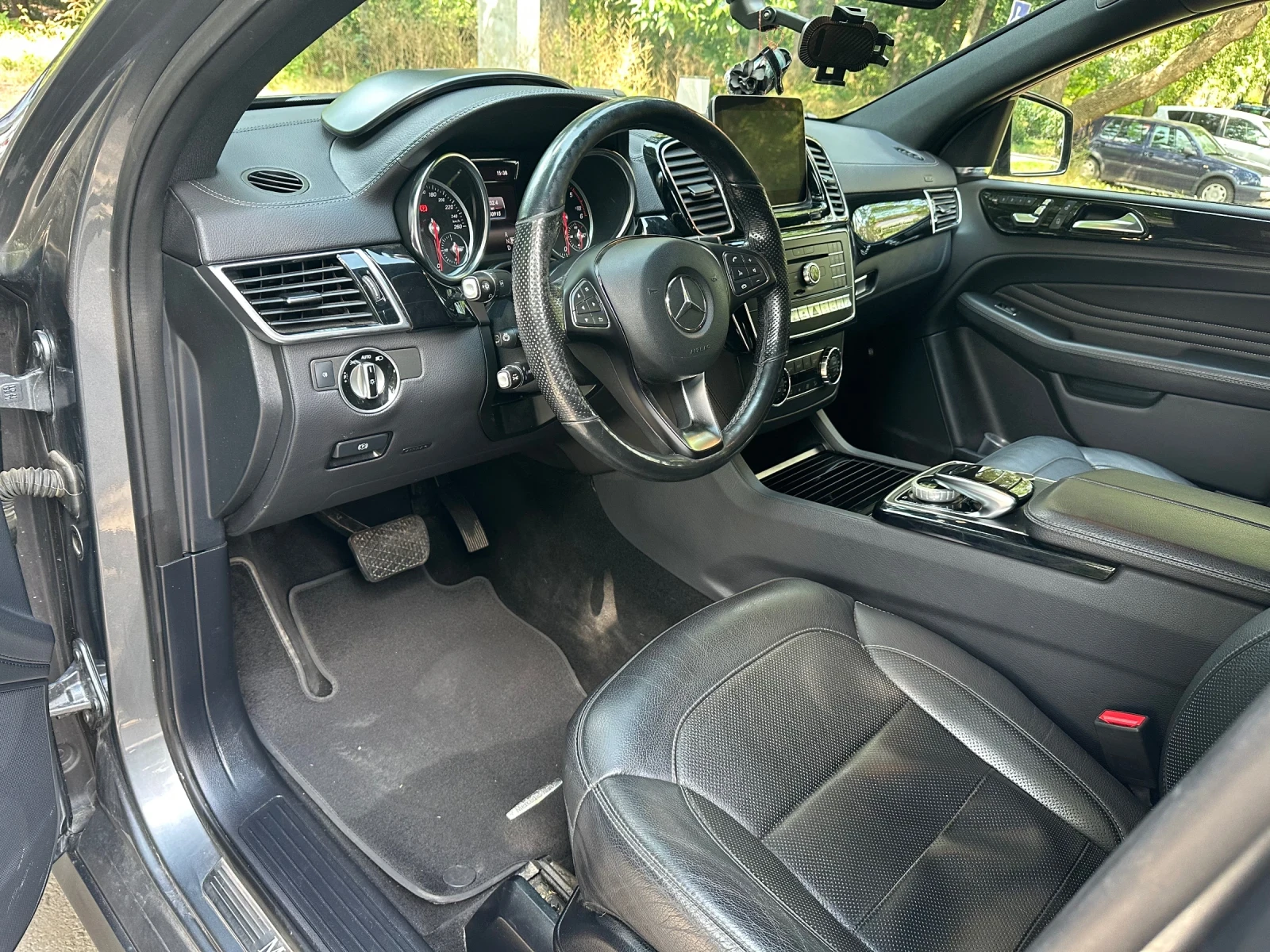 Mercedes-Benz GLE Coupe, снимка 3 - Автомобили и джипове - 55186804