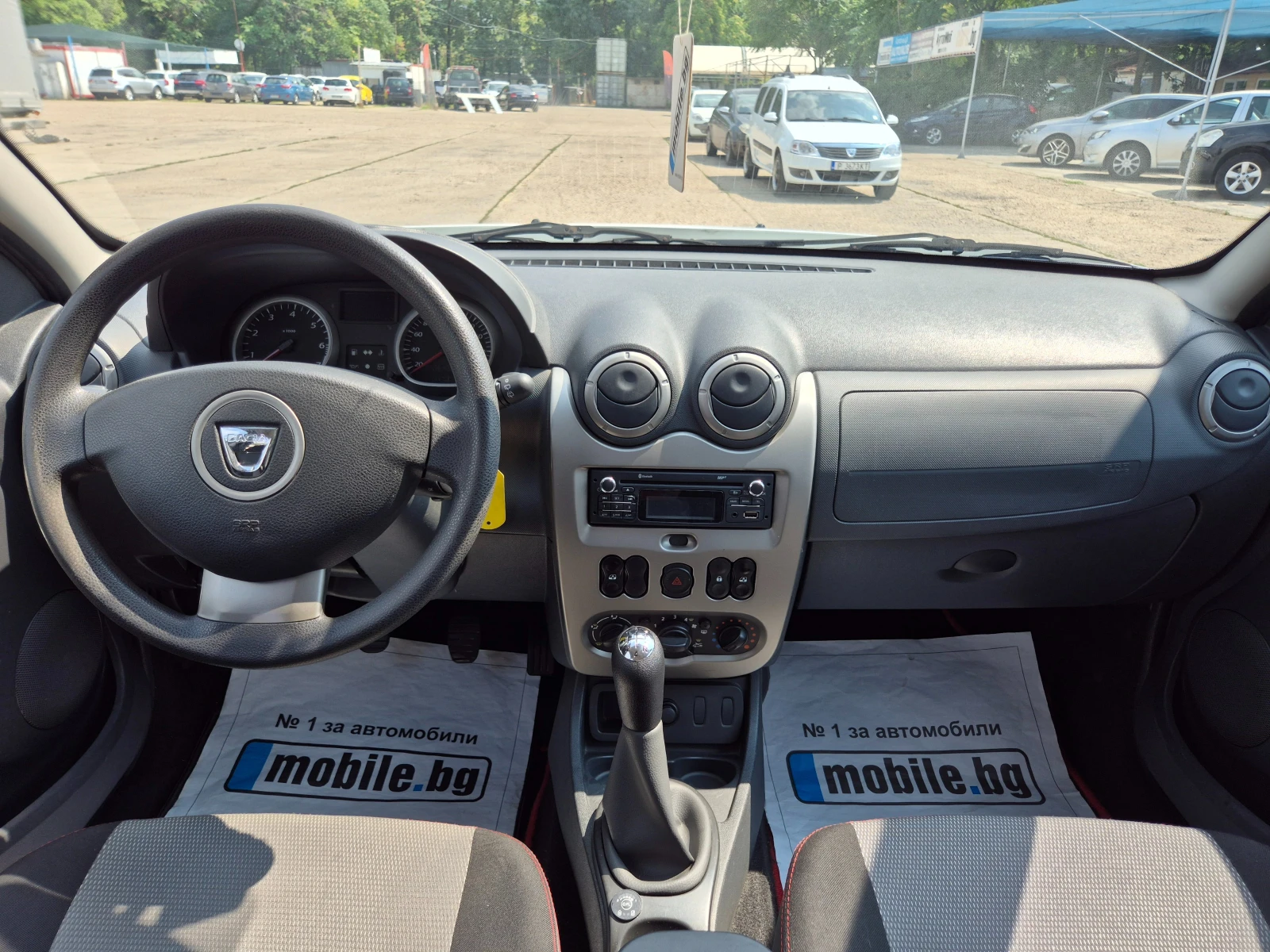 Dacia Duster 1.6i-Газ, Италия, снимка 7 - Автомобили и джипове - 55352435