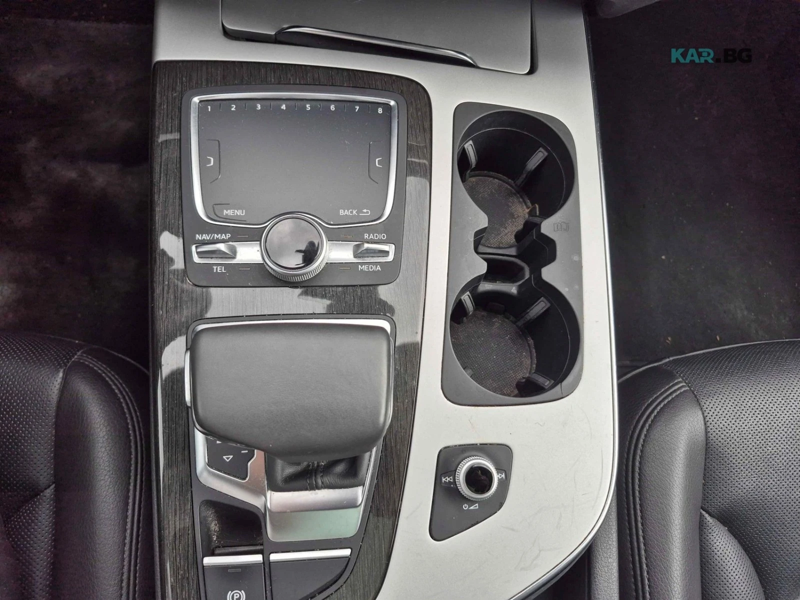 Audi Q7 Progressiv * S Line * АвтоКредит * (ЦЕНА ДО БГ), снимка 13 - Автомобили и джипове - 55381462