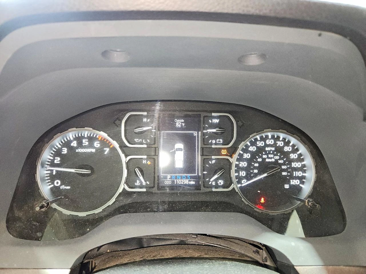 Toyota Tundra 5.7l Crewmax Sr5, снимка 9 - Автомобили и джипове - 55382684