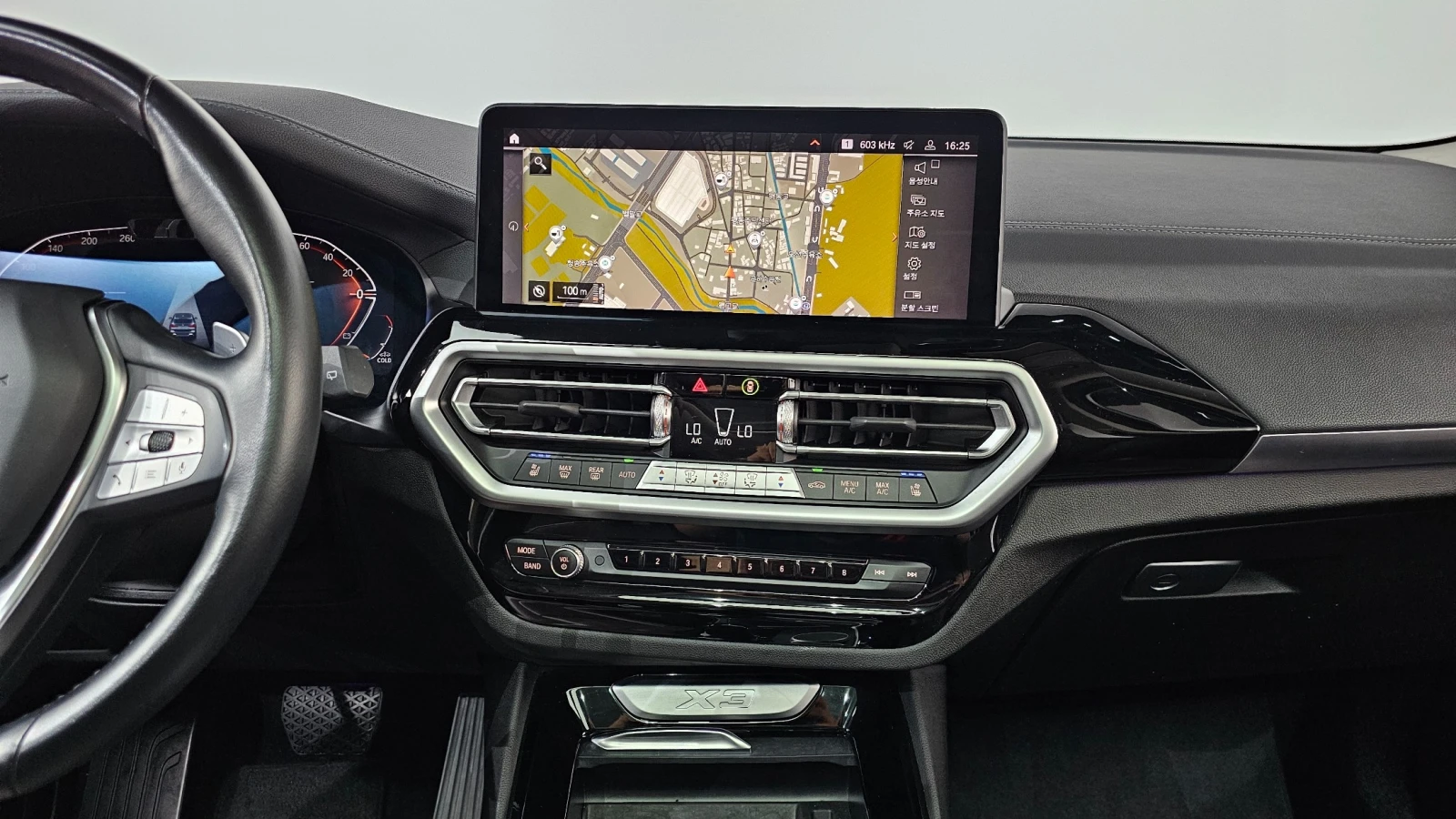 BMW X3 xDrive20d | HUD | Adaptive Cruise | Ventilated Sea | Mobile.bg � ����������� 11
