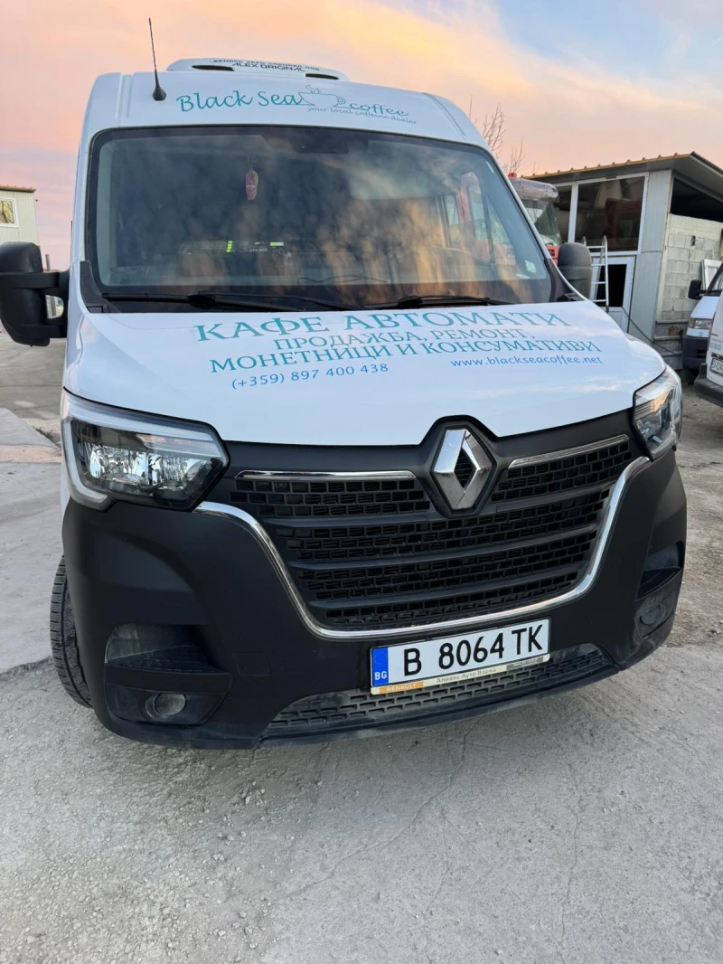 Renault Master хладилен, снимка 2 - Бусове и автобуси - 48780111