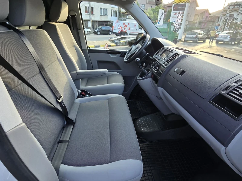 VW Transporter, снимка 17 - Бусове и автобуси - 50131900