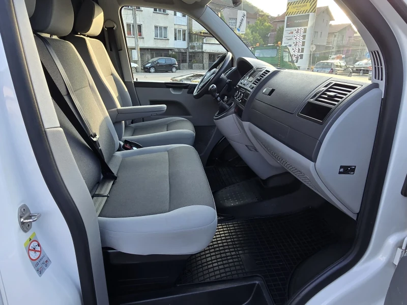 VW Transporter, снимка 11 - Бусове и автобуси - 50131900