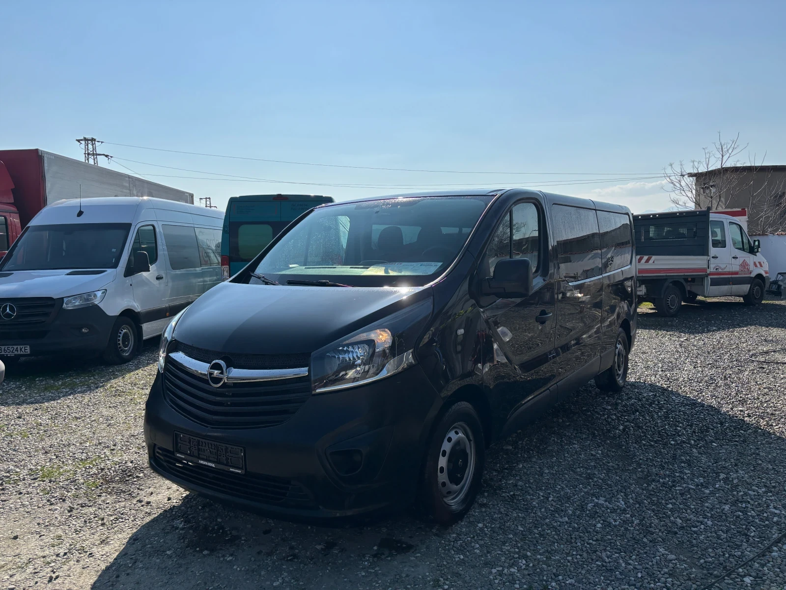 Opel Vivaro 9 МЕСТА КЛИМА MAXI EURO5B 