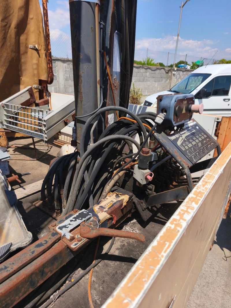 Mercedes-Benz 711 Бракуван!, снимка 10 - Камиони - 51331921