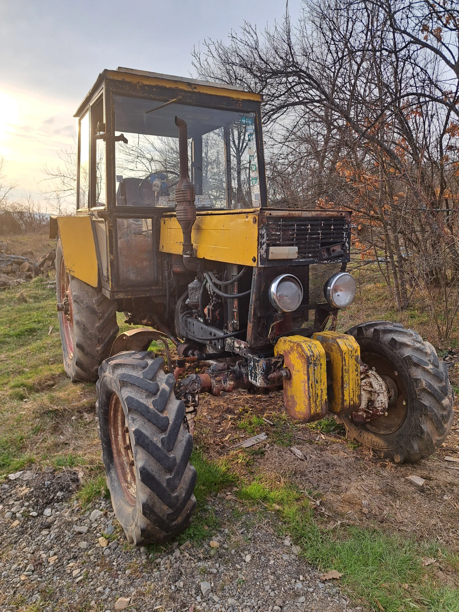 Трактор Болгар Тк82