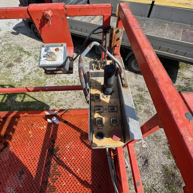 ��������� SJ6832RT-4X4 | Mobile.bg � ����������� 4