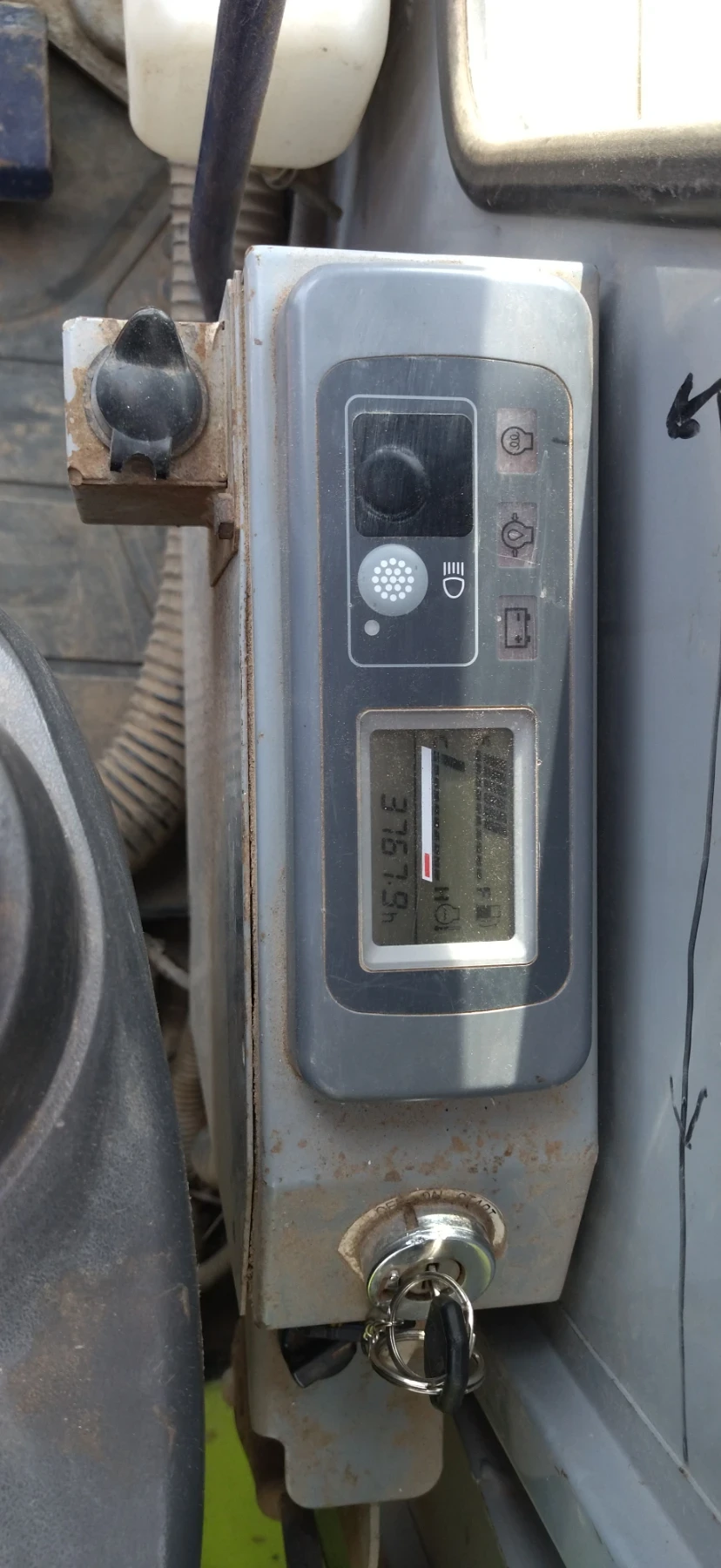  Akerman  50 AU | Mobile.bg   12