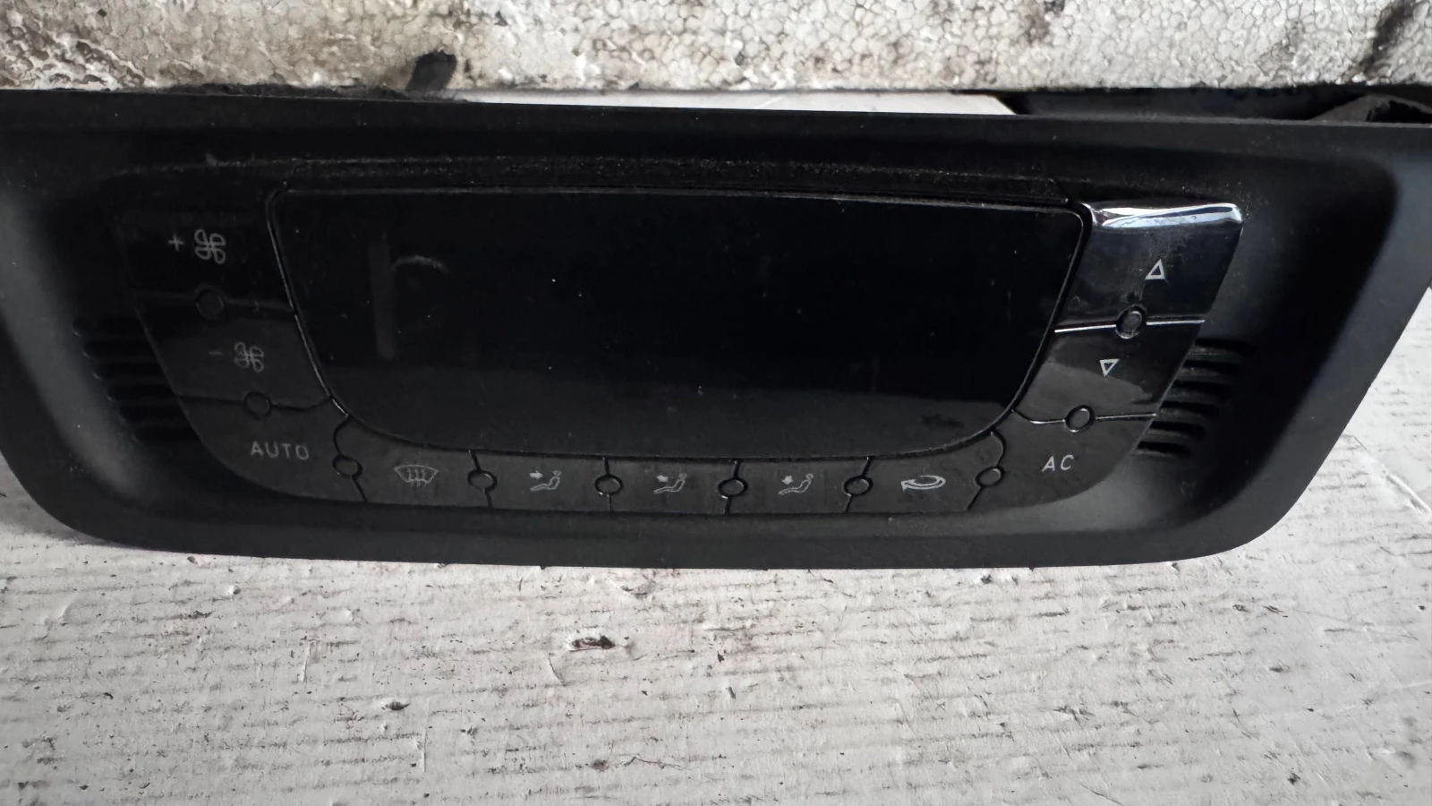   /  /  a Seat Ibiza  - A2C53357413 / 6J0.820.043 | Mobile.bg   1