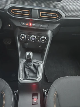 Dacia Sandero 1.0 TCe 90 Stop&Start EDC, снимка 9