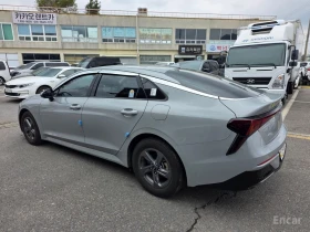 Kia K5 2.0* ГАЗ* ПОДГРЕВ* КАМЕРА* МЪРТВА ТОЧКА* DIGITAL, снимка 4