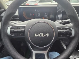 Kia K5 2.0* ГАЗ* ПОДГРЕВ* КАМЕРА* МЪРТВА ТОЧКА* DIGITAL, снимка 8