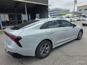 Kia K5 2.0* ГАЗ* ПОДГРЕВ* КАМЕРА* МЪРТВА ТОЧКА* DIGITAL, снимка 5