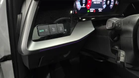 Audi A3 40 tfsi premium без инцидент, снимка 9