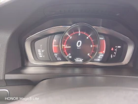Volvo V60  Д3 R-desing, снимка 12