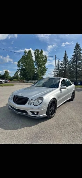Mercedes-Benz E 63 AMG, снимка 1