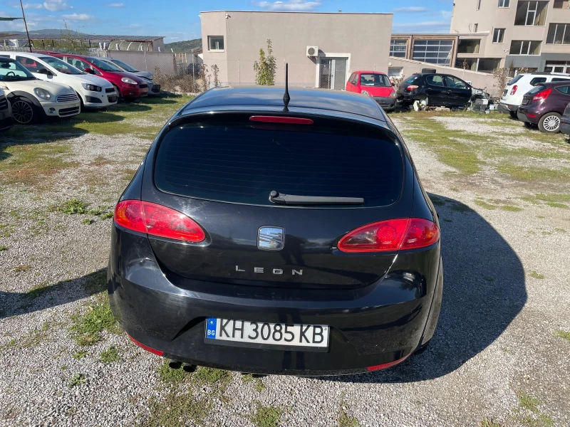 Seat Leon 2.0 TDI, снимка 5 - Автомобили и джипове - 47574525