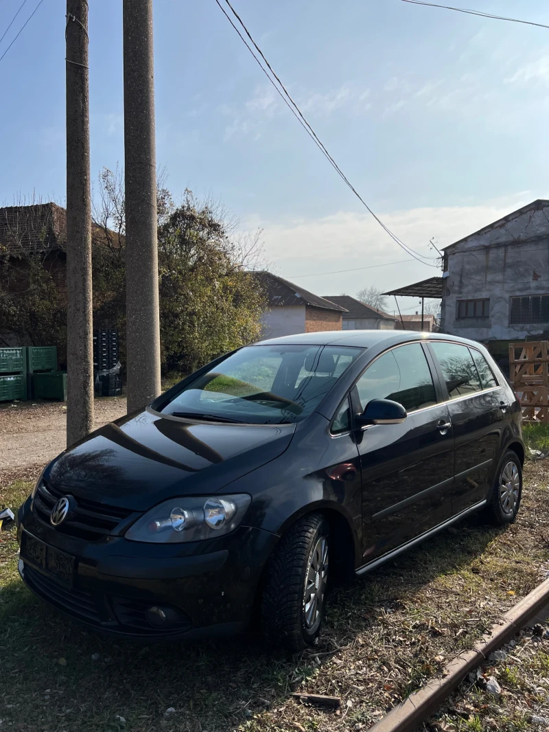 VW Golf Plus, снимка 1 - Автомобили и джипове - 48000606