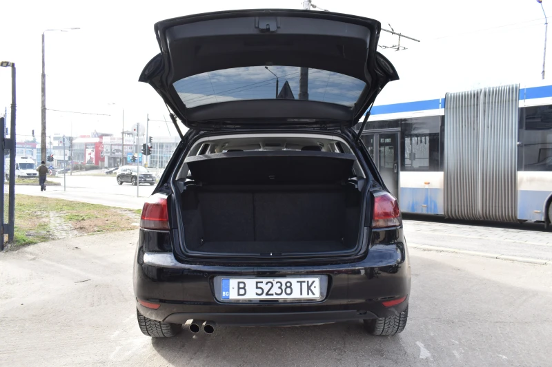 VW Golf 2.0TDI* 6ck., снимка 8 - Автомобили и джипове - 48703457