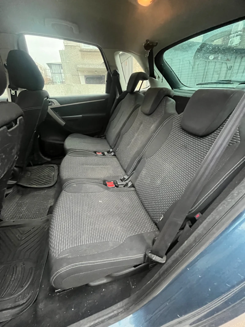 Citroen C4 Picasso 1.6, снимка 8 - Автомобили и джипове - 49548603