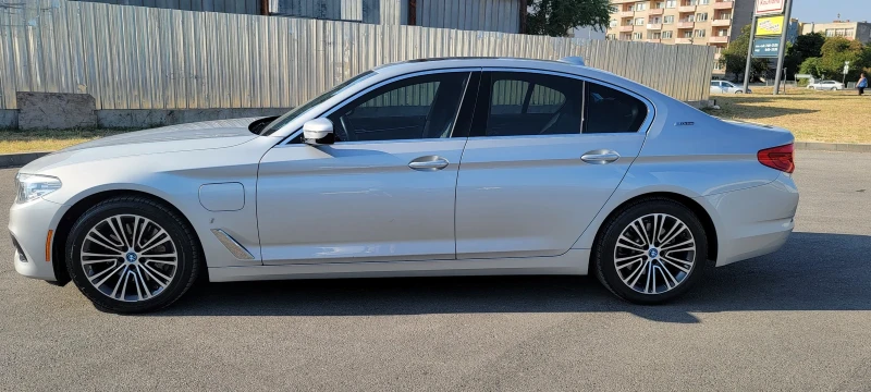 BMW 530E, снимка 6 - Автомобили и джипове - 52428050