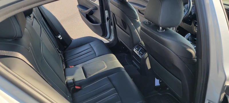 BMW 530E, снимка 14 - Автомобили и джипове - 52428050