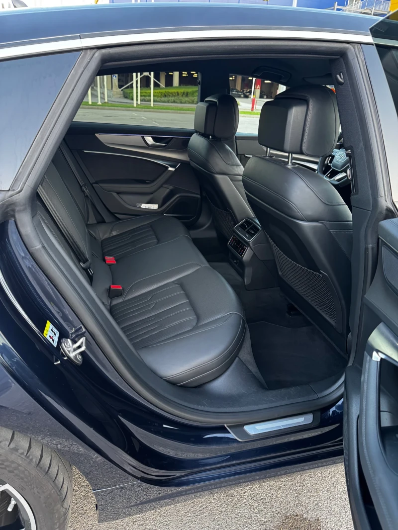 Audi A7 3.0 55 TFSI, снимка 11 - Автомобили и джипове - 52044204