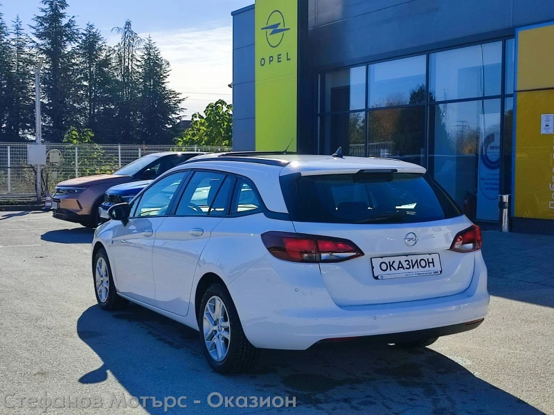 Opel Astra Sp. Tourer Edition 1.6 CDTI (136hp) MT6, снимка 6 - Автомобили и джипове - 52470061
