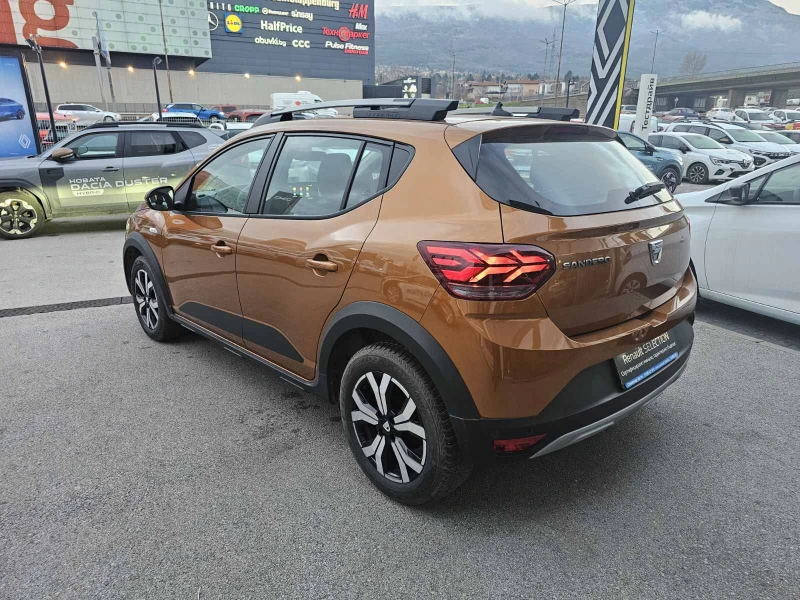 Dacia Sandero 1.0 TCe 90 Stop&Start EDC, снимка 4 - Автомобили и джипове - 52773917