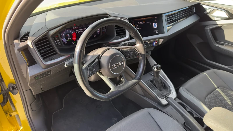 Audi A1, снимка 11 - Автомобили и джипове - 53403133