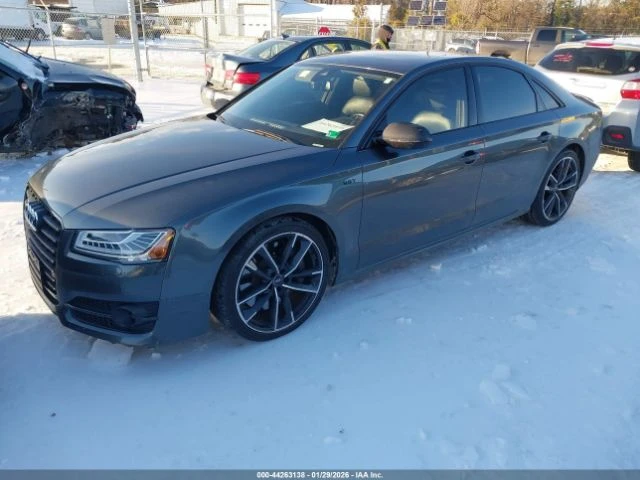 Audi S8 PLUS* BOSE* HEAD-UP* CARBON* ОБДУХ* 360 КАМЕРИ - изображение 3