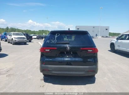 Toyota Grand Highlander HYBRID XLE, снимка 16 - Автомобили и джипове - 53581133