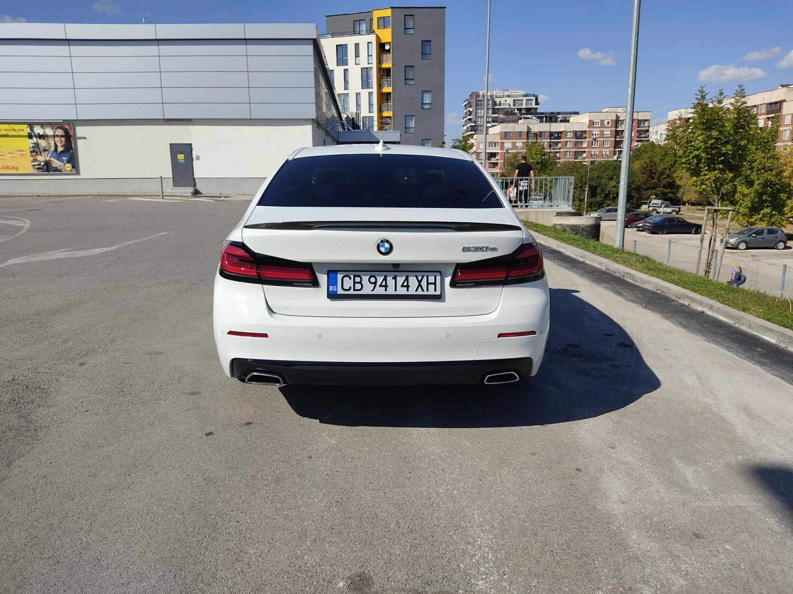 BMW 530E 530 LCI plugin hybrid  - изображение 4