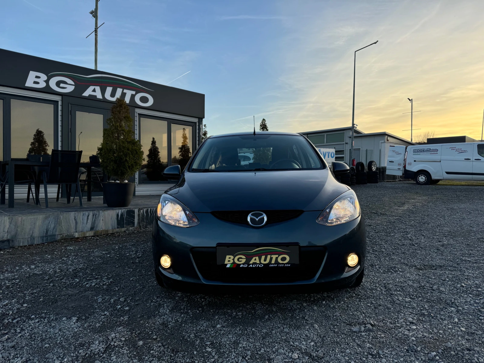 Mazda 2 * 138 ХИЛЯДИ* ИТАЛИЯ* 1.3-86* FUN*  - изображение 2