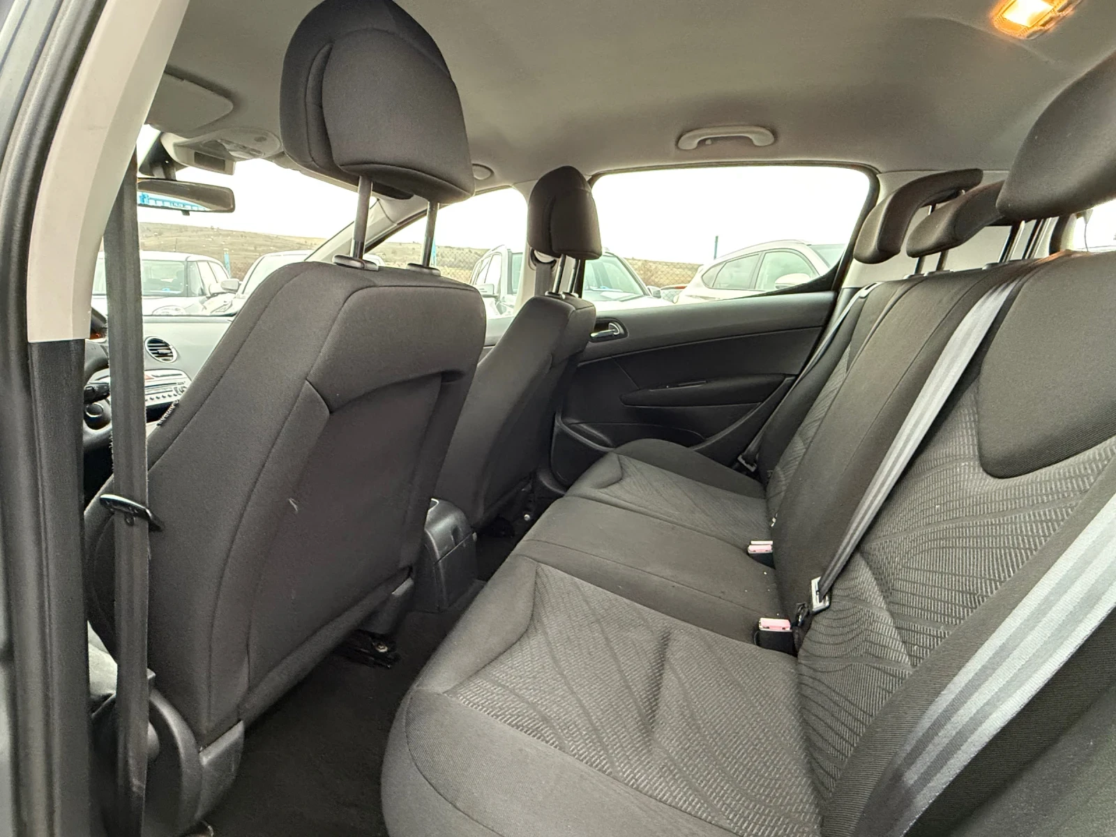 Peugeot 308 1.6 hdi | Mobile.bg — изображение 15