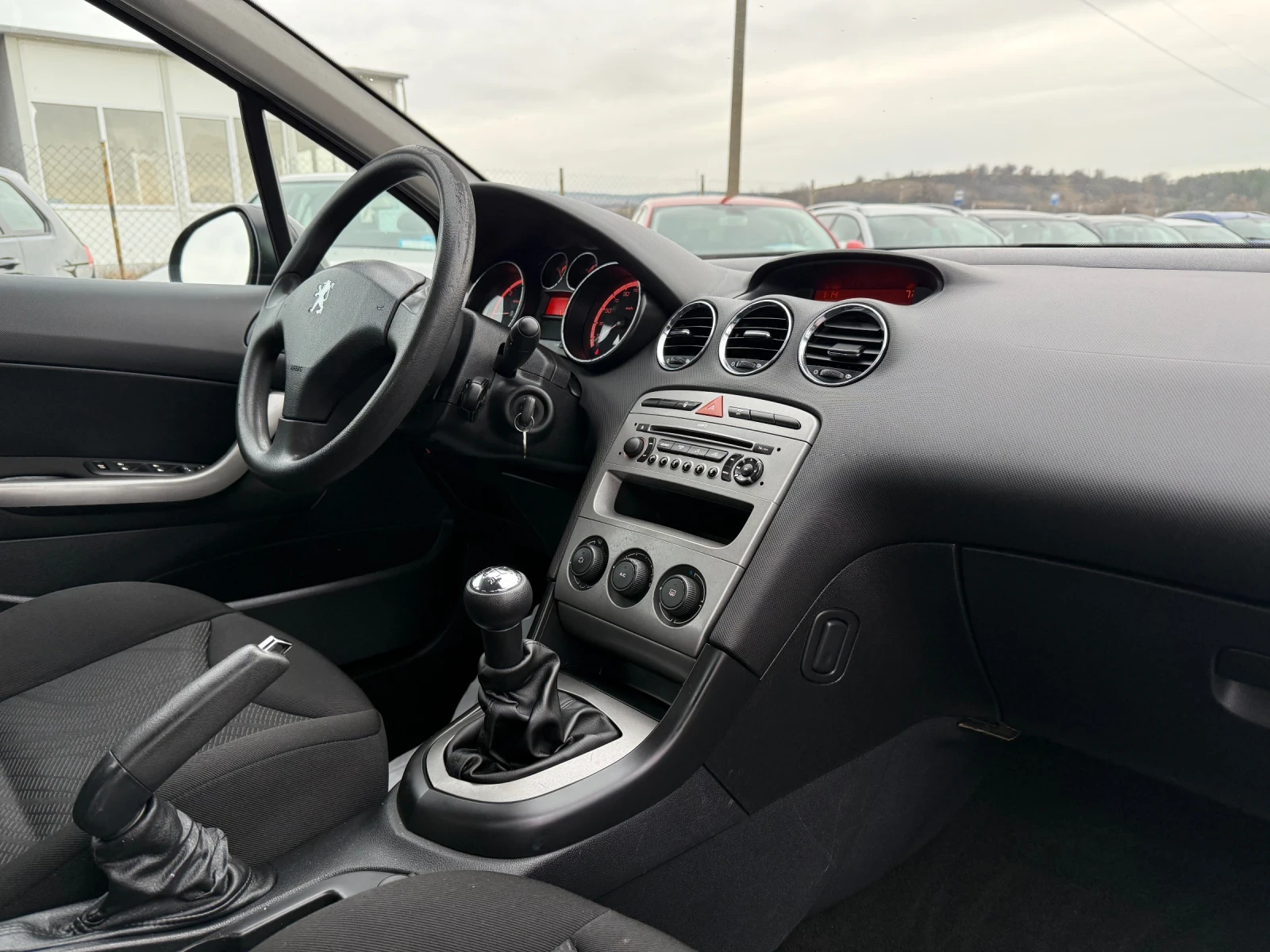 Peugeot 308 1.6 hdi | Mobile.bg — изображение 14