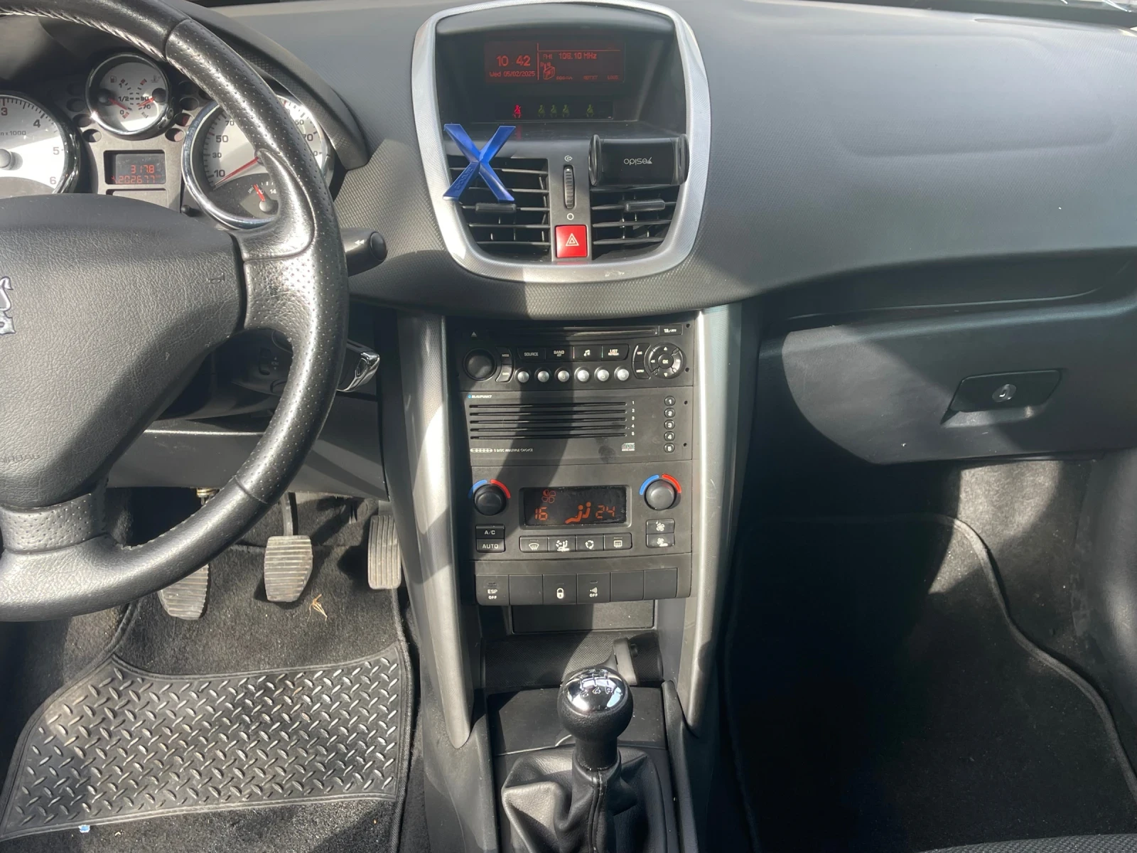 Peugeot 207 1.6 HDI - изображение 4