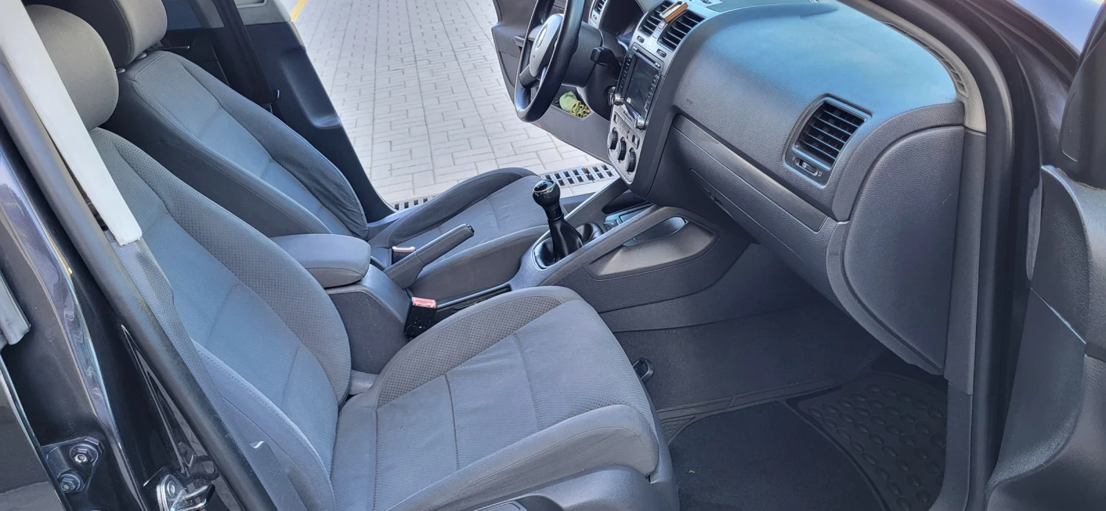 VW Golf 2.0 TDI - изображение 10
