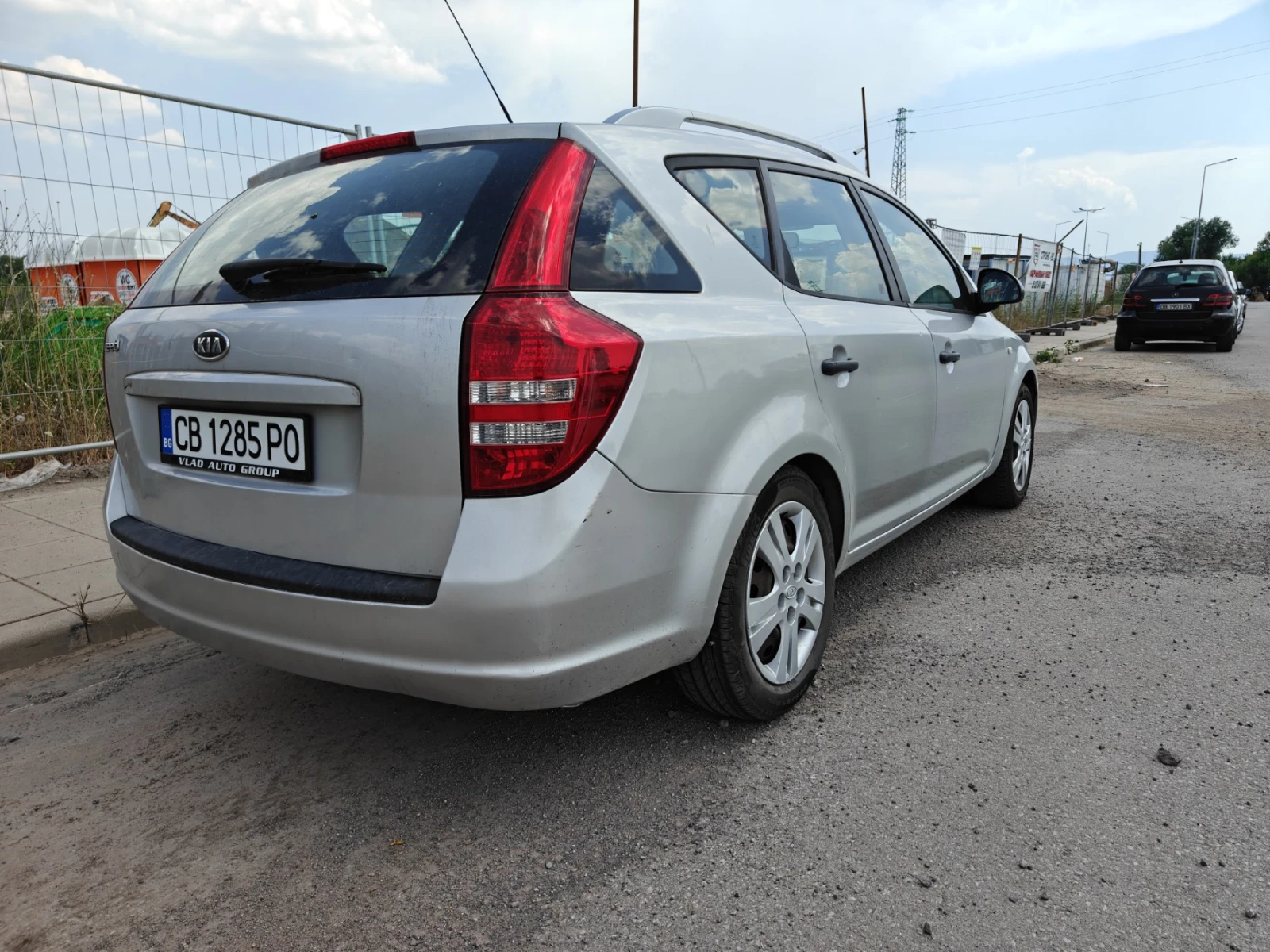 Kia Ceed 1.4i ГАЗ - изображение 4