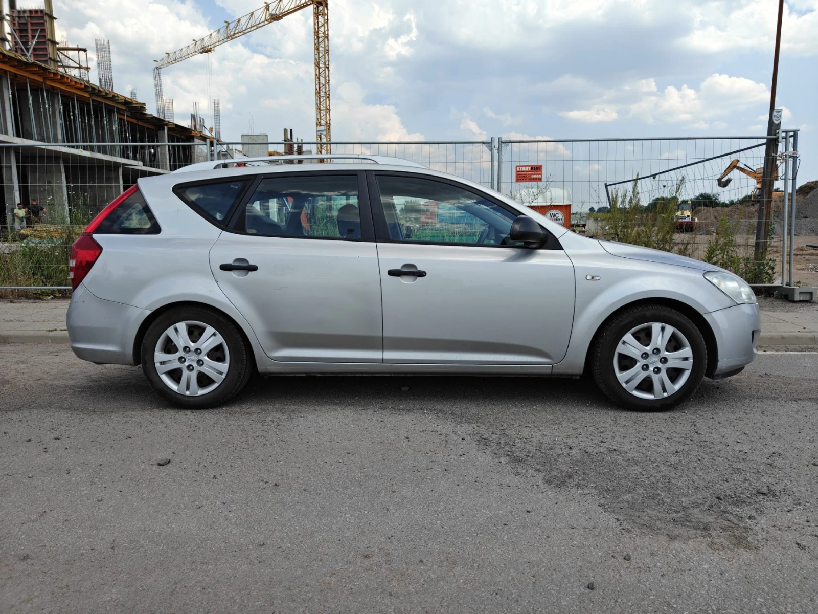 Kia Ceed 1.4i ГАЗ - изображение 6