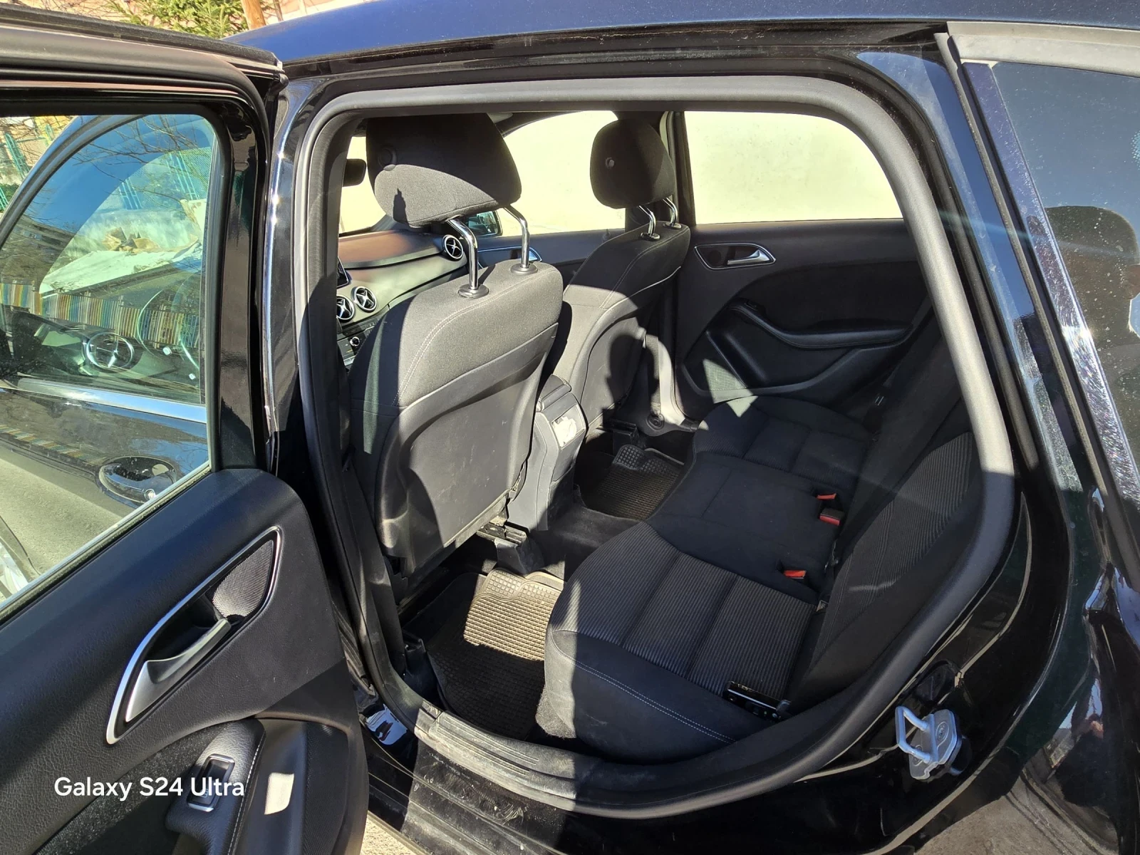 Mercedes-Benz B 180 1.5 CDI 109 - изображение 7