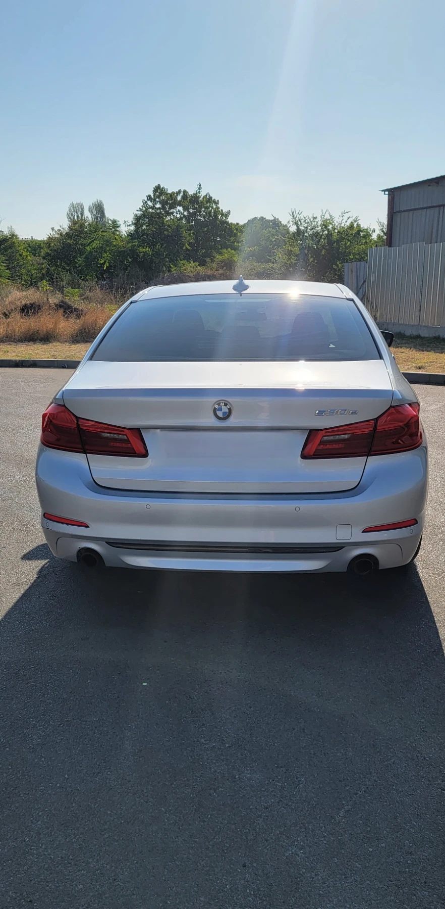BMW 530E  - изображение 8