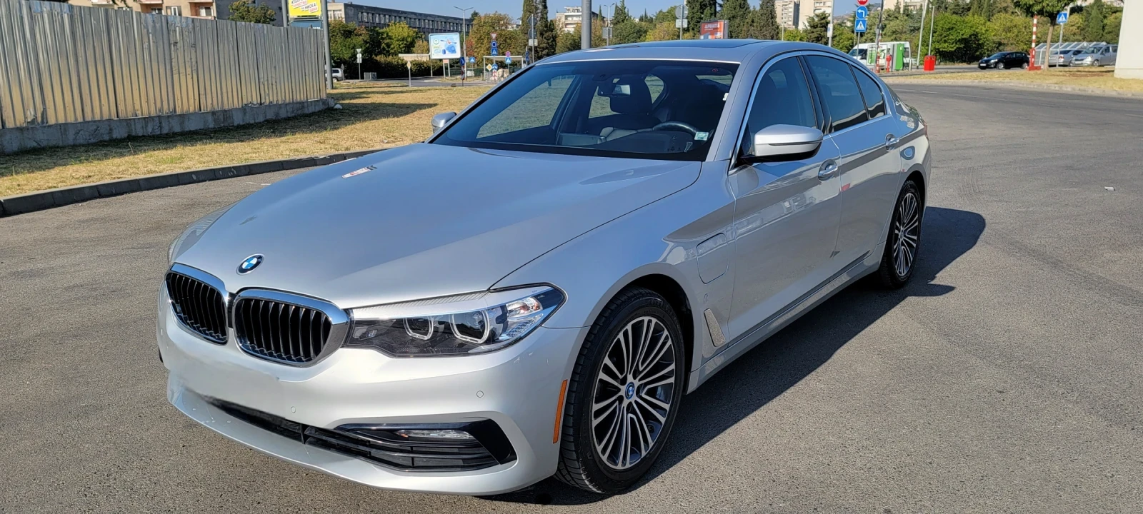 BMW 530E  - изображение 2
